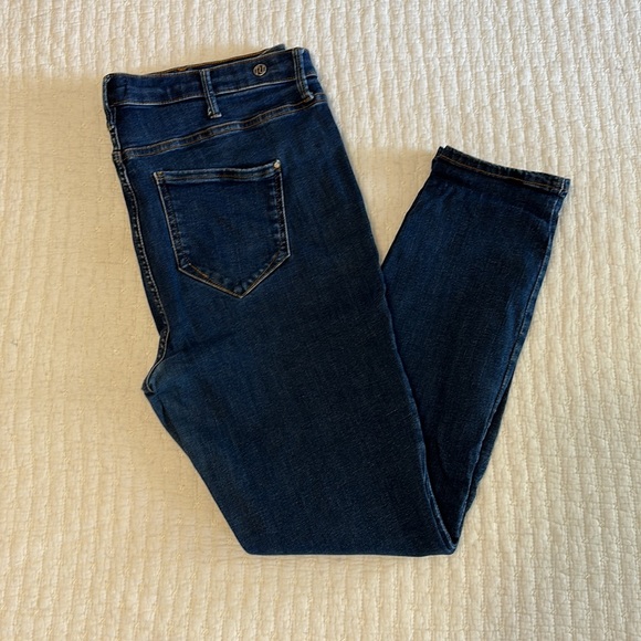 River Island Plus Molly Mid-Rise Skinny Jeggings - Picture 5 of 11